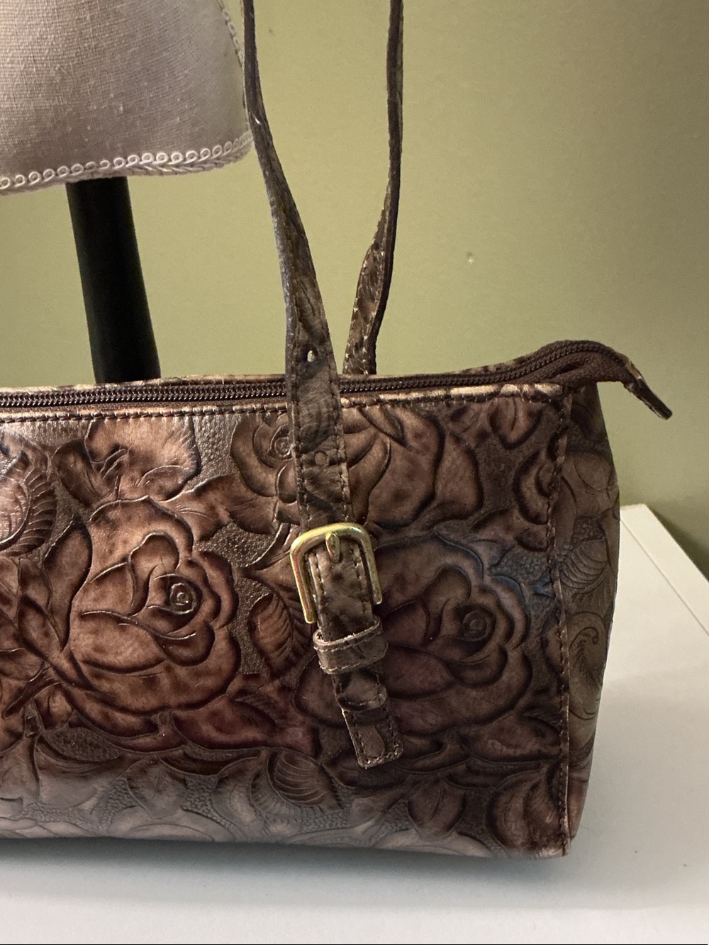Brahmin Vintage 1990’s Elouise Rose Embossed Leather Chocolate Shoulder Bag EUC - Picture 6 of 13